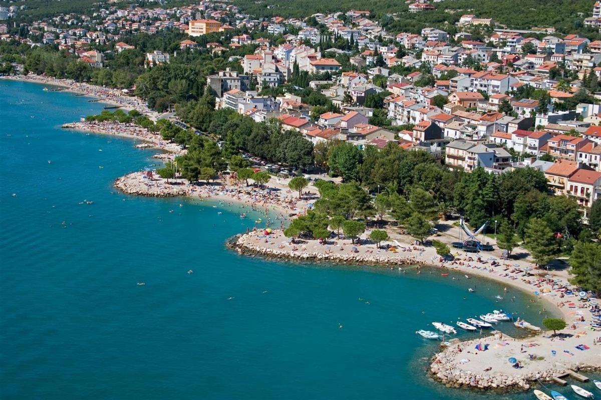Apartmani Brinkmann Crikvenica Bagian luar foto